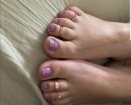 higharches bella model sexy gallery