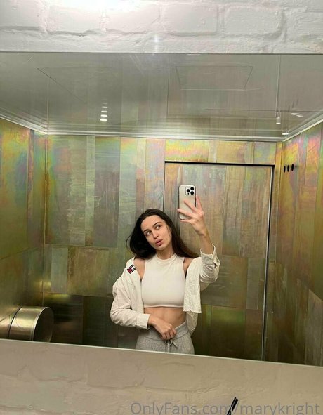 maryloveeeefree pretty model pic