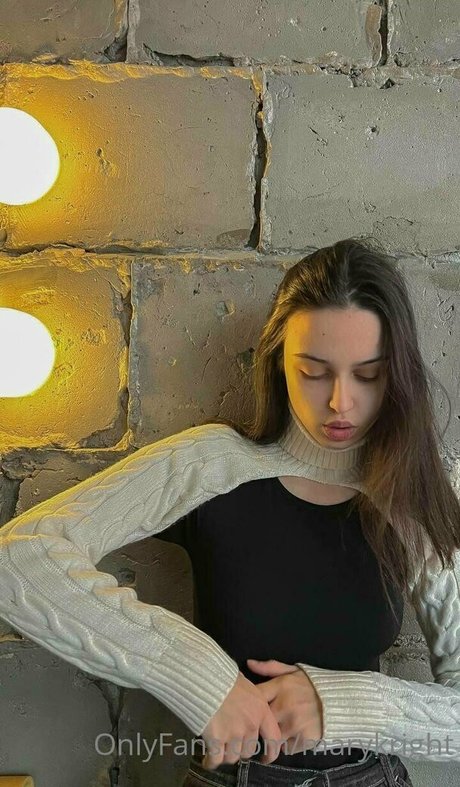 maryloveeeefree model hot pics