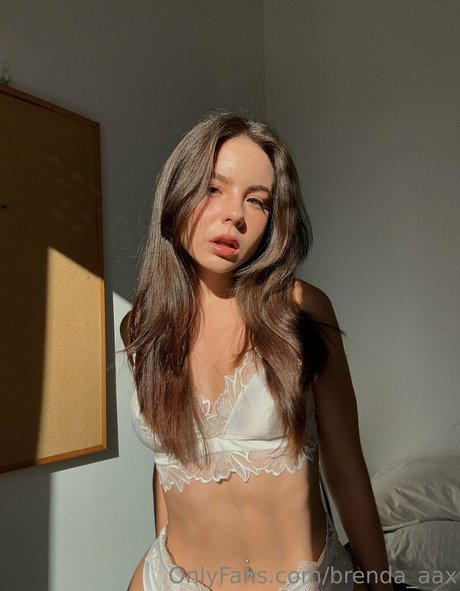 brenda aax hot pornstar picture