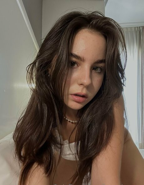 brenda aax star high quality picture