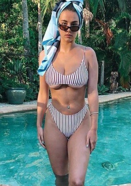 Georgia Brant model xxx photo