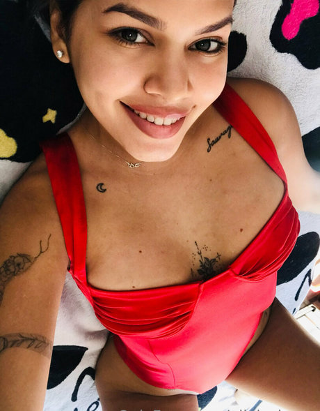 olivia jones2 xxx actress photo