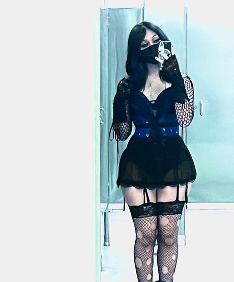 Zirakillz star free pics