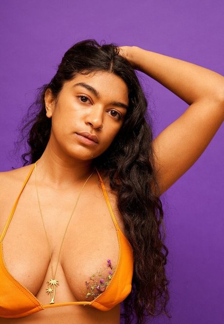 Lee Mariah Armoogam best star image