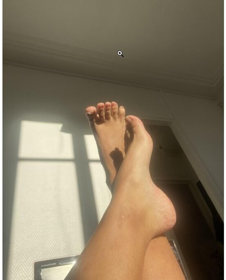 Sienna888 pornographic model archive