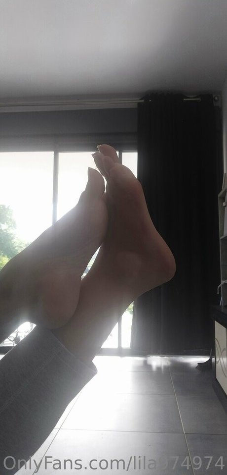 lila974974 naked model pic