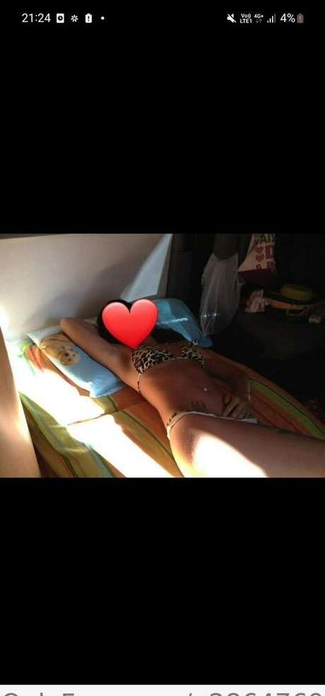 lalollymoni pornstar high quality img