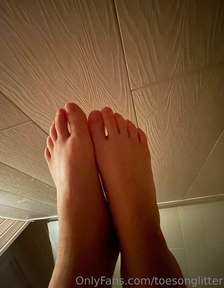 toesonglitter nice pornstar pics