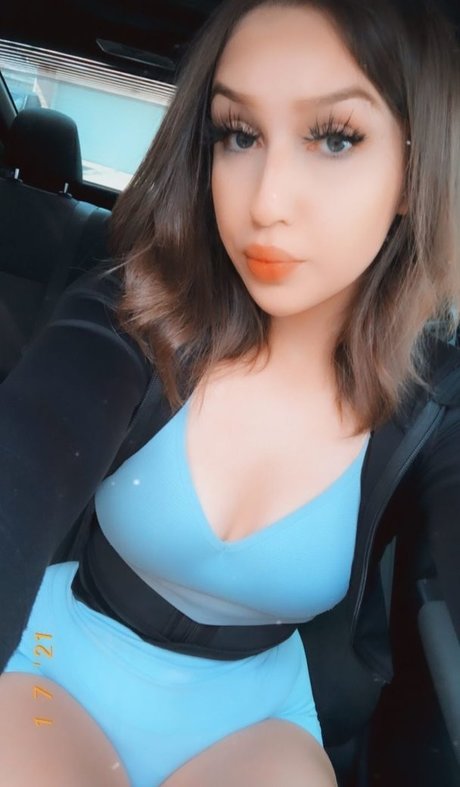 Chloe Flores pornstar adult photos