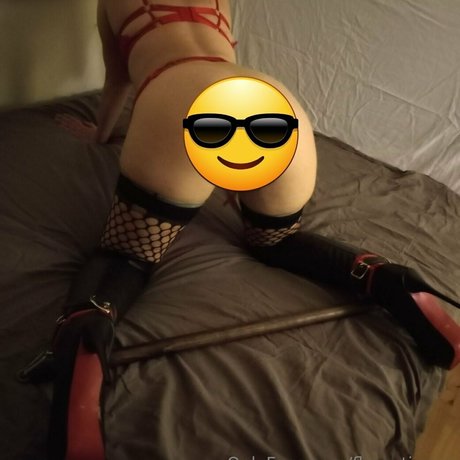 flyvertinnen model hd pic