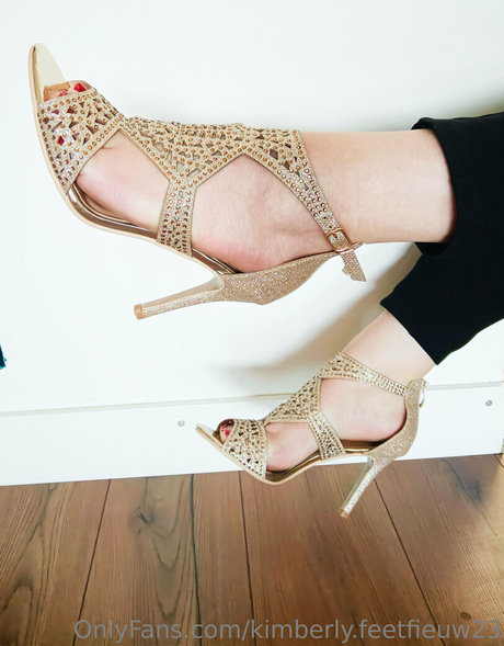 kimberly feetfieuw23 hd star pictures