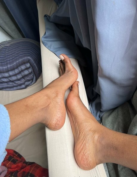 chocolatefeetbabe porn star picture