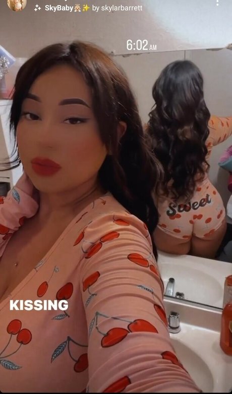 Alemuriiyo pornstar exclusive pic