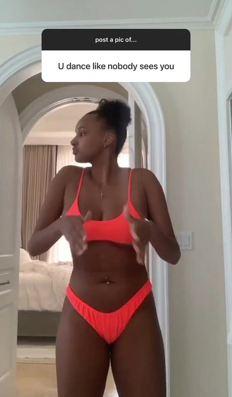 Ashley Nicole Williams perfect actress photos