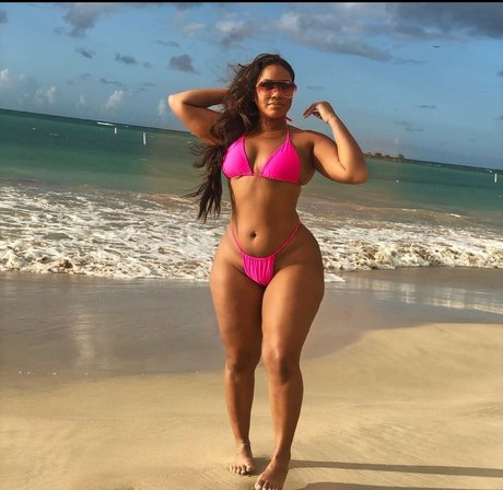 KailaQuiroz model xxx photo