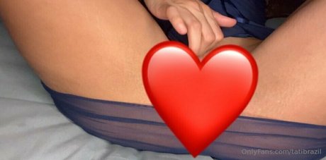 tatibrazil hot model image