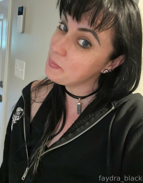 faydra black top pornstar pics