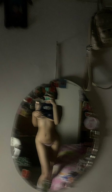 spicyjuli nice model picture