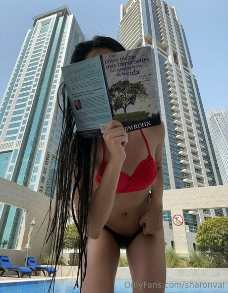 Sharonv21 top model img