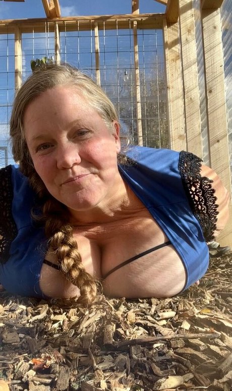 michelemarie nudes model img