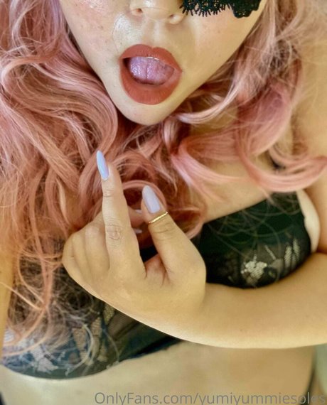 yumiyummiesoles pornstar naked galleries