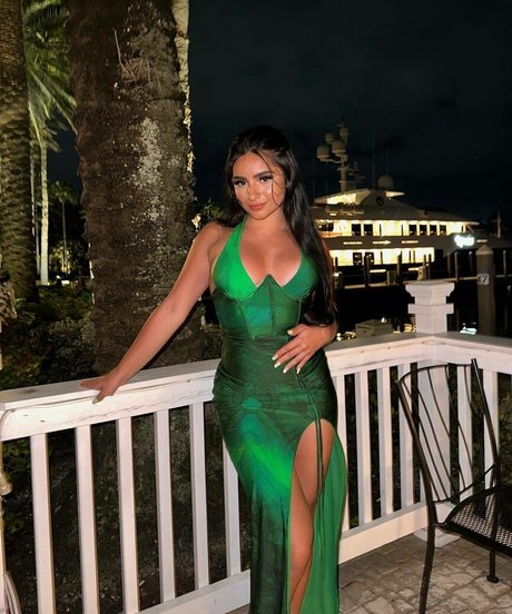 frottage onlyfans erotic pics