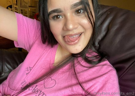 its em2 pornstar free img