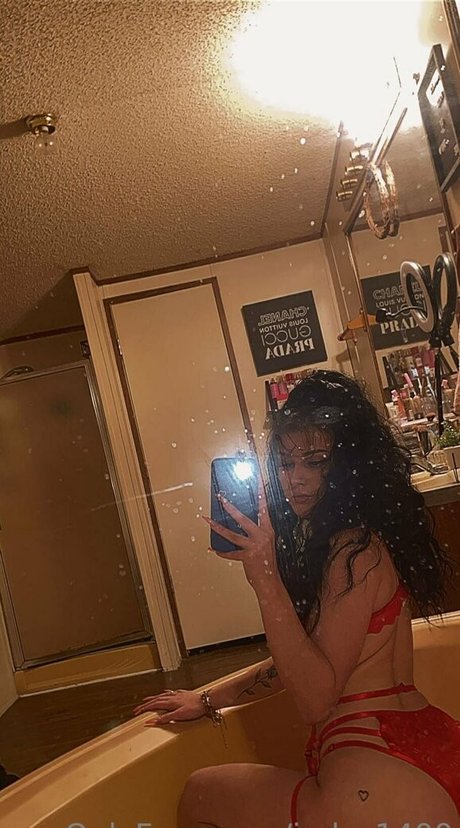 lotti 1400 nude star img