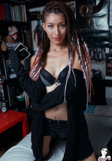 _kcy pretty model image