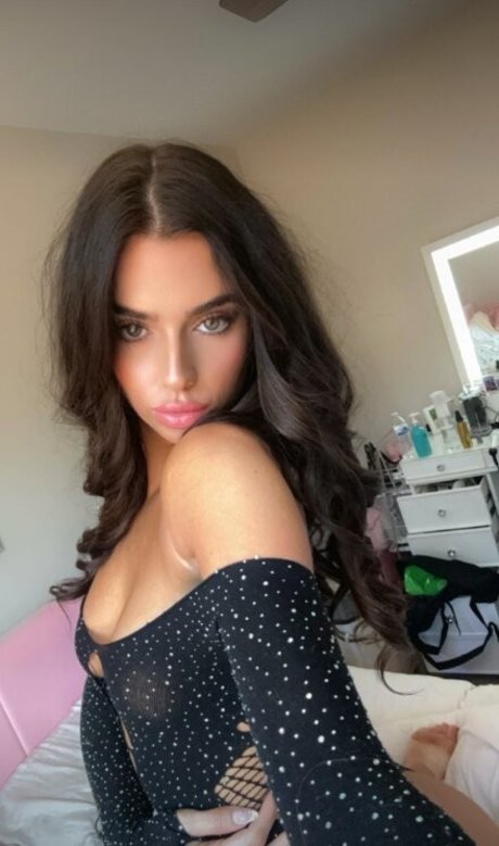 Brooke Bell best model pics