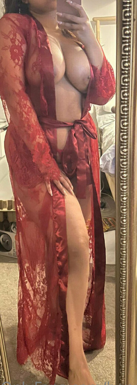 bengaliqueenuk sex model image