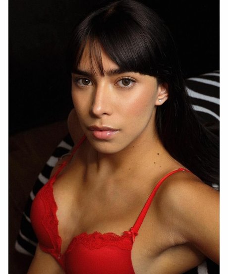 Gabrielle M pornographic actress picture