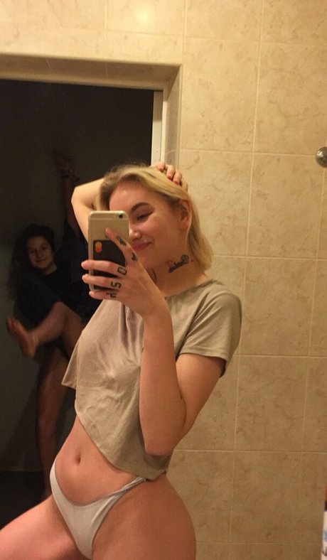 marcelinesi model nudes pics