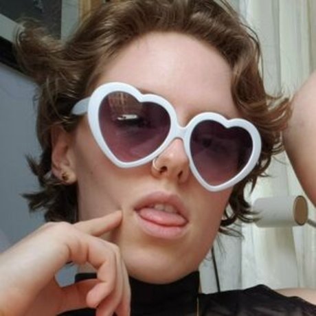 Anya Volz model hot archive