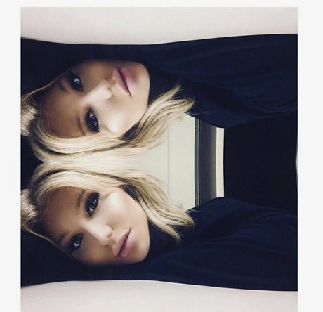 luvluvuxuluvluv star photo