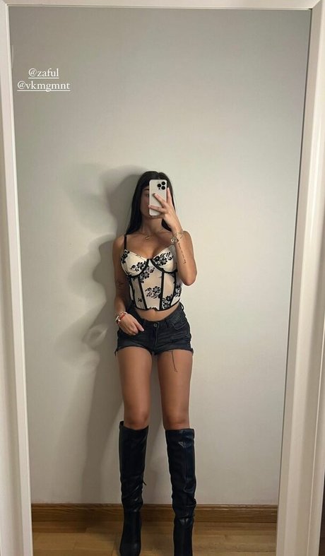 miiriiamherrero sex model gallery