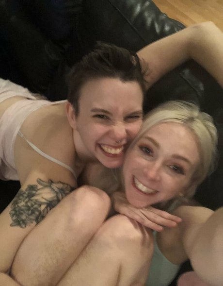 remireagan nudes actress images