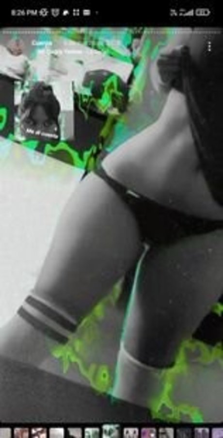 mic4ela diaz star pretty photo