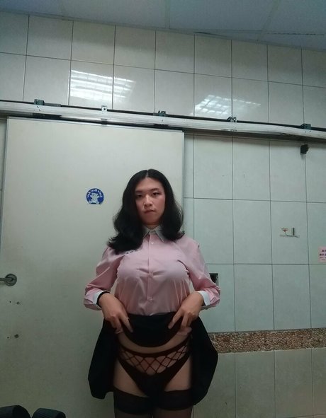 xxxyahui pornstar xxx image