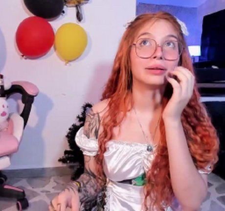 Recurbate S pornstar sexy pictures