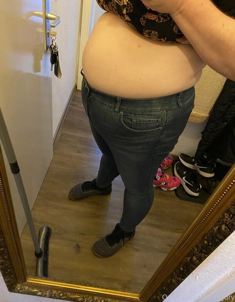 no jury star nudes photo