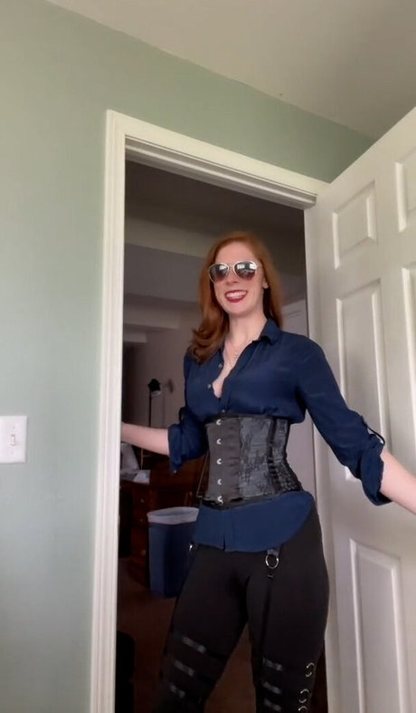 Sea Ya Later pornstar nude images