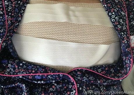 queenalana nude pornstar pics