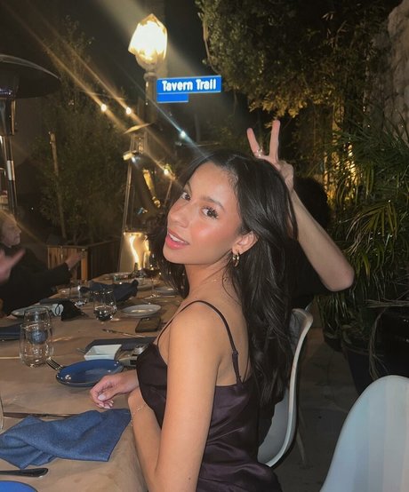 Izabella Alvarez pornstar sex photo