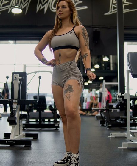 Natasha Gillem star xxx img