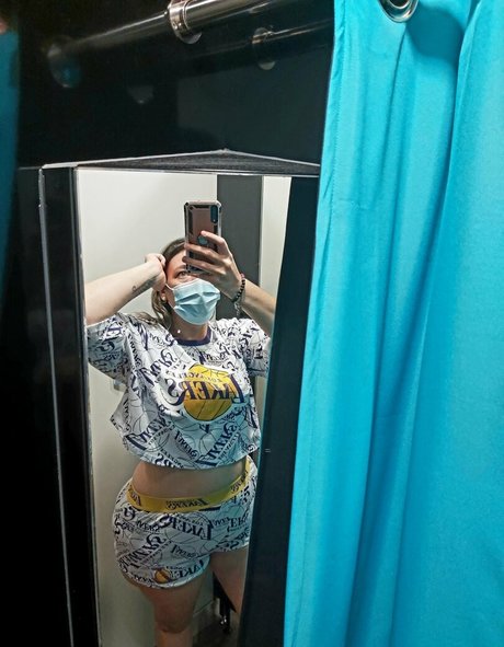 aniwan erotic model gallery