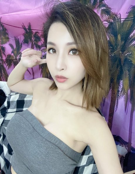 nianlin xxx pornstar image