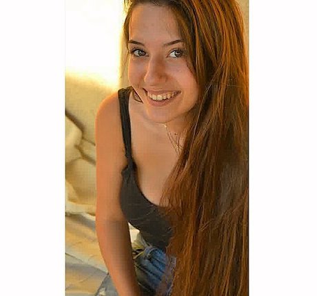 Sapir Hazansky sexy star pictures