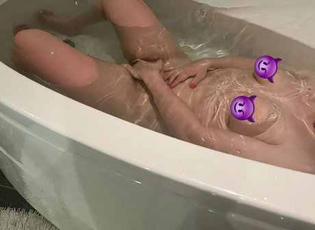 imsandy hot pornstar galleries